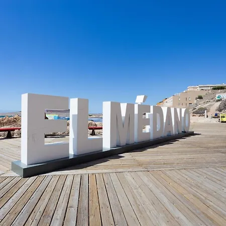 Appartement Home2book Percy *