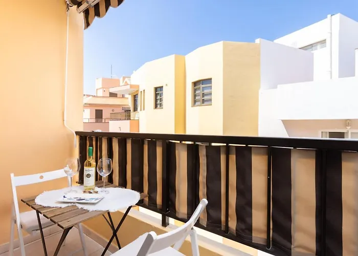 Home2book Percy * El Médano