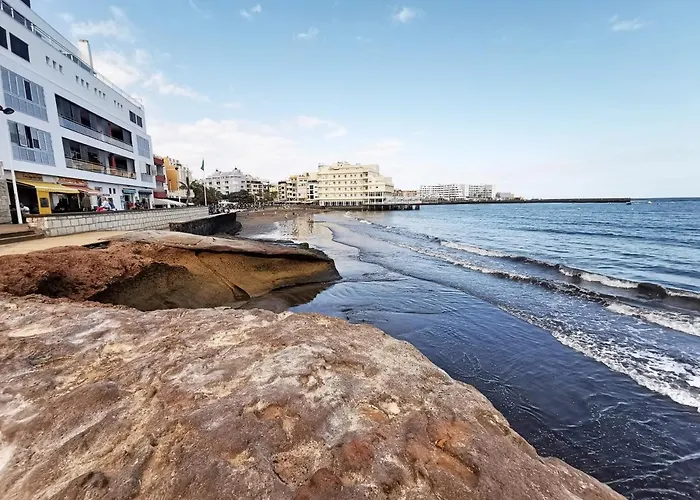 Home2book Percy Appartement