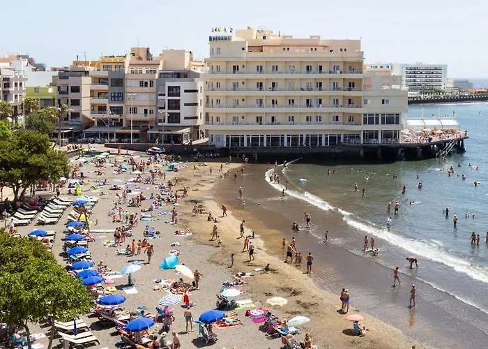 Home2book Percy Apartament