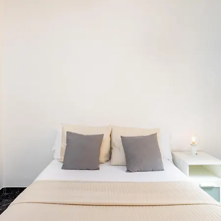 Apartment Home2book Percy *