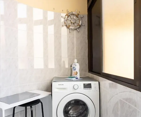 Home2book Percy * Ελ Μέντανο